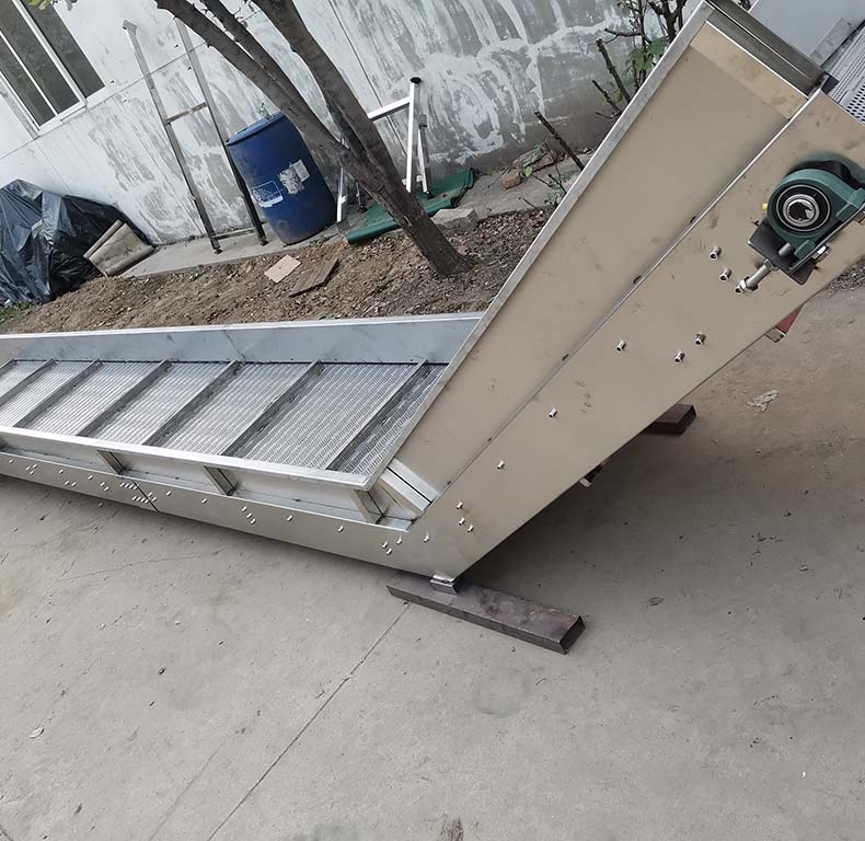 爬坡輸送機(jī)